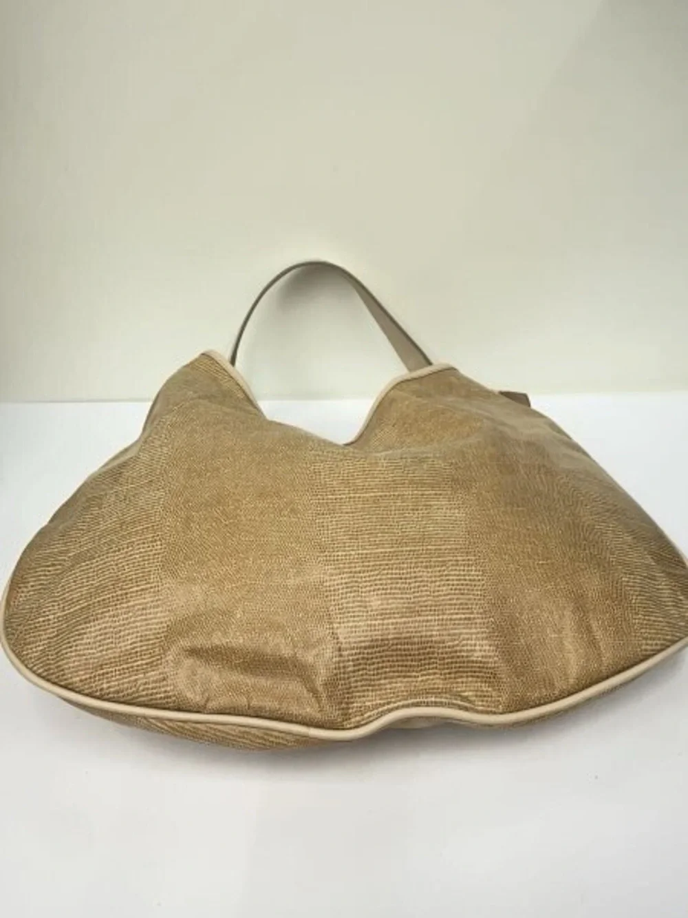 Banana Republic Lucia Lizard Hobo Bag Ivory Leather Slouchy Shoulder Bag